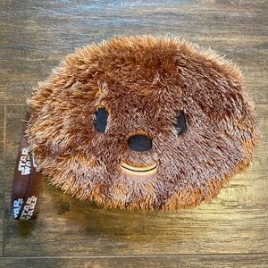 CUTE 🌟 Star Wars Chewbacca Wristlet
